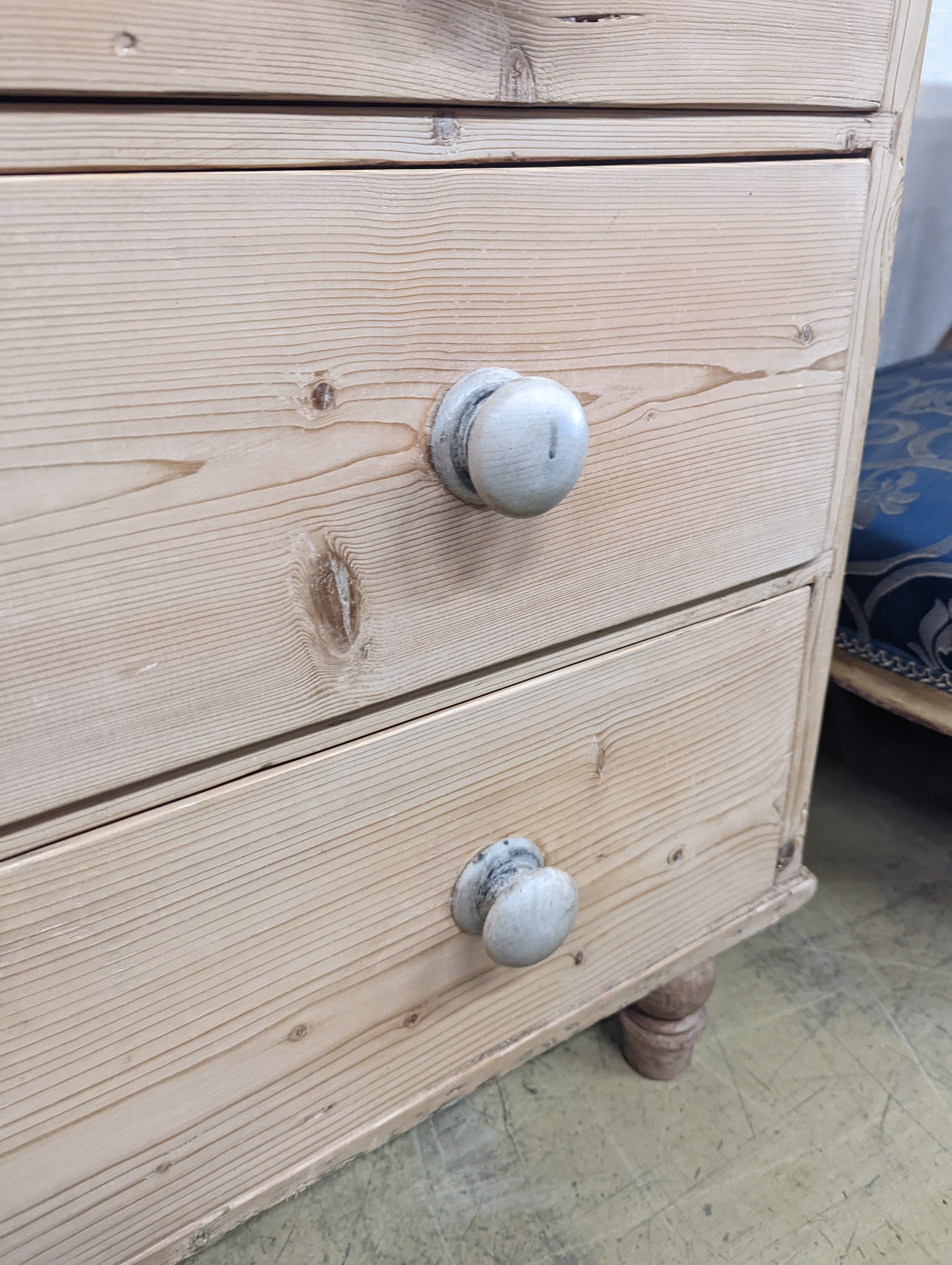 A Victorian pine chest of two short and three long drawers, width 94cm, depth 44cm, height 96cm